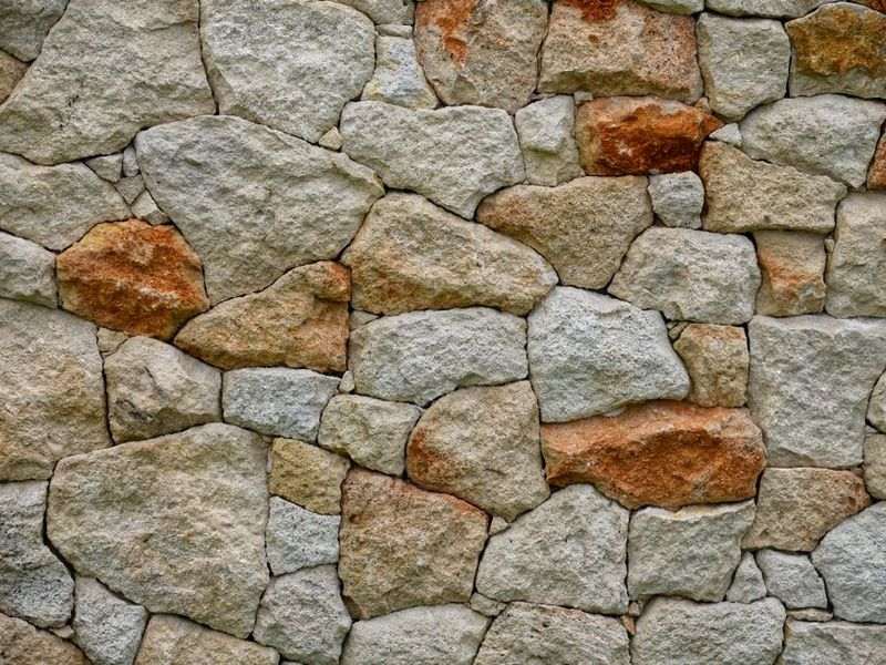 Sandstone cladding and flagstone