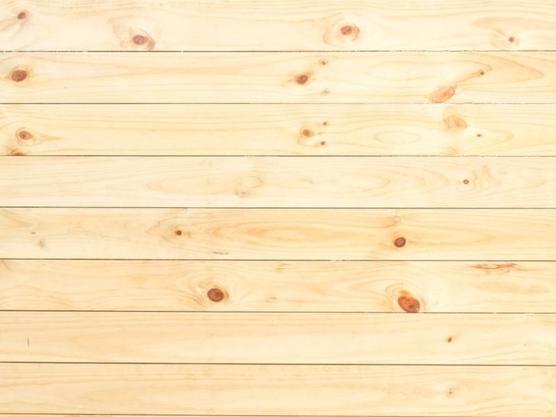 Southern yellow pine milled board grain